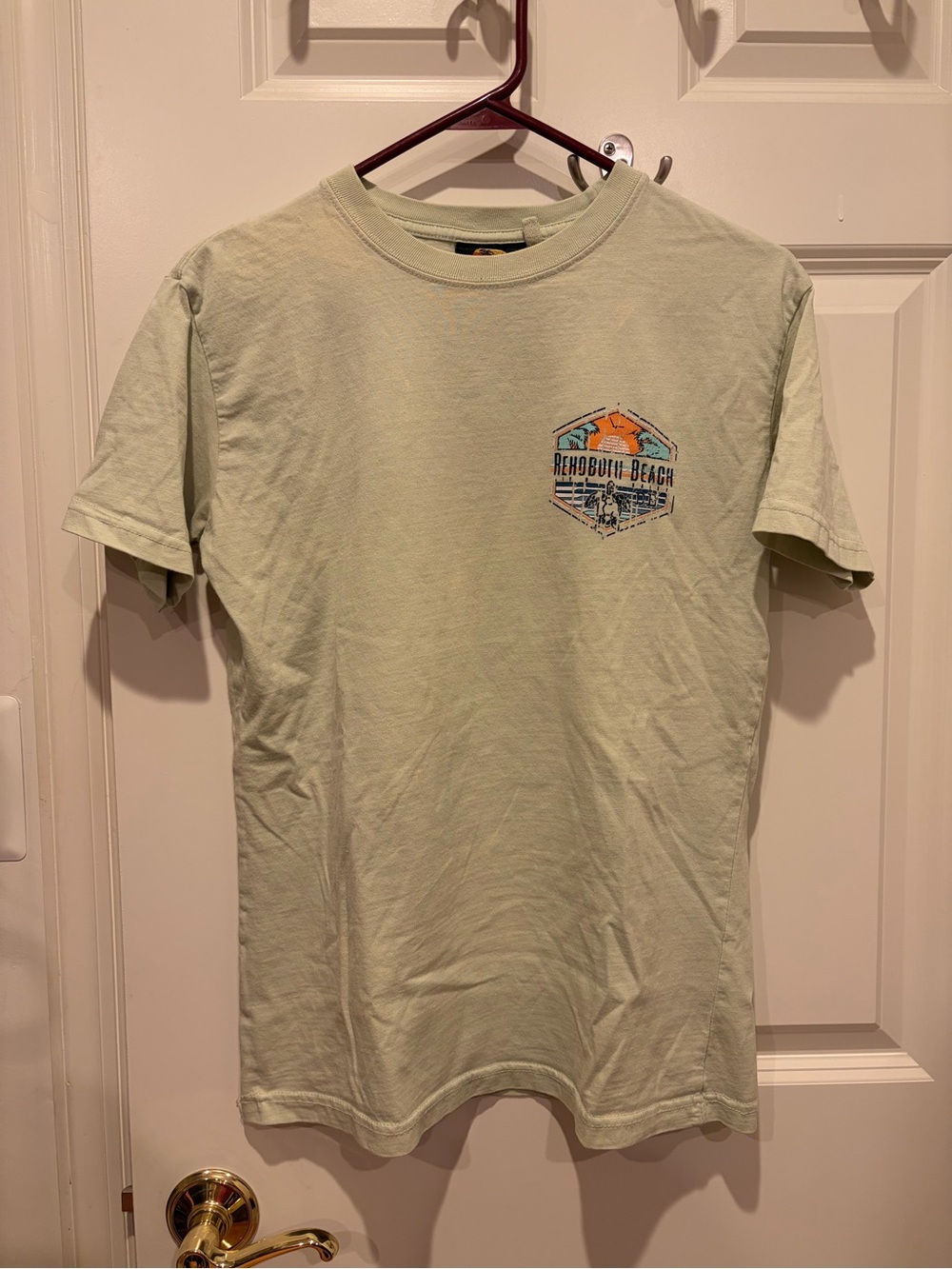 Rehoboth Beach Graphic Pocket-Print T-Shirt - Light Sage, size Small